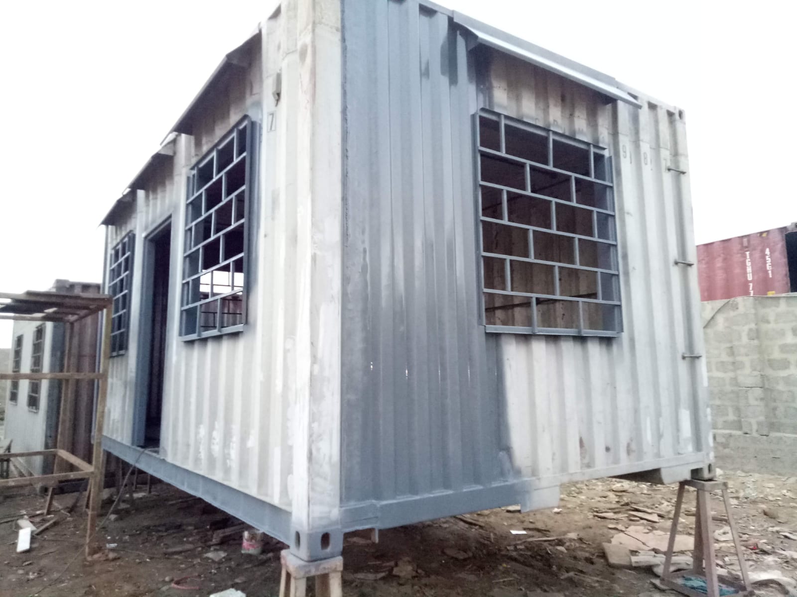 PORTABLE GUARD CABIN
