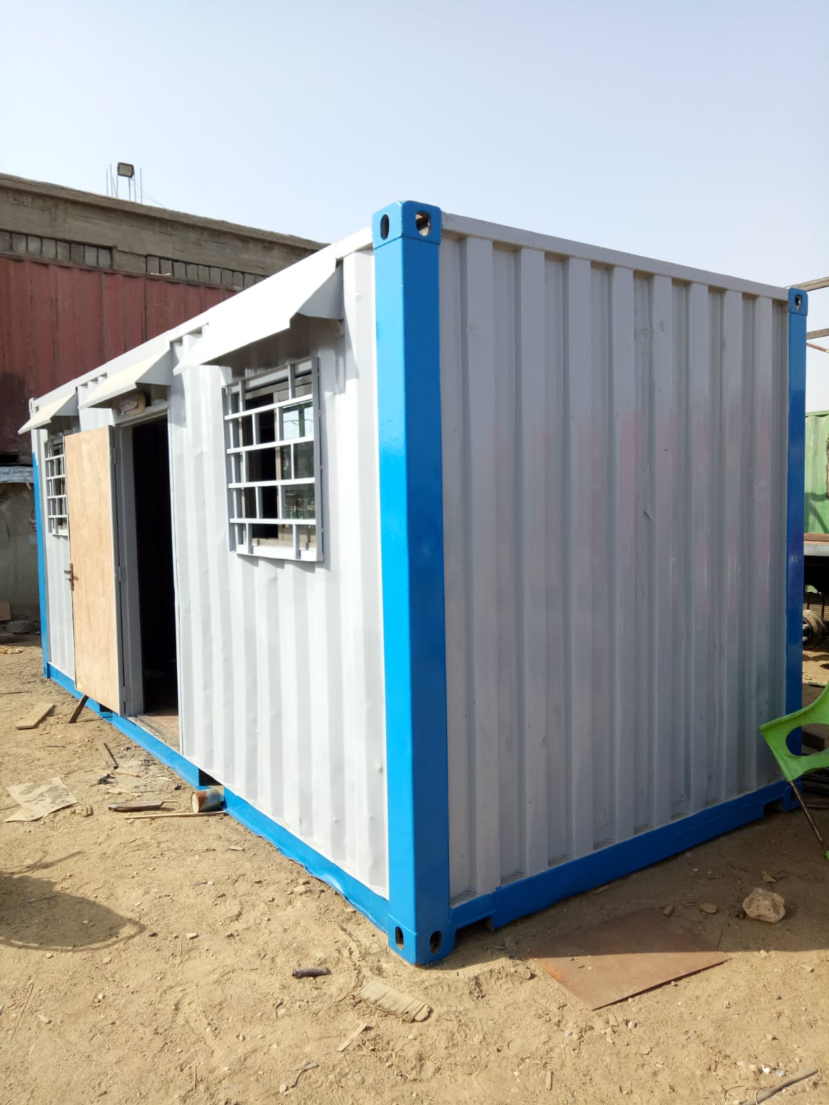 PORTABLE WASHROOMS